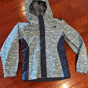 Girls North Face hooded spring jacket